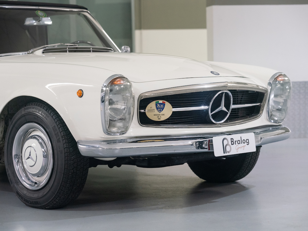 MERCEDES BENZ SL230 PAGODA — miniatura 2