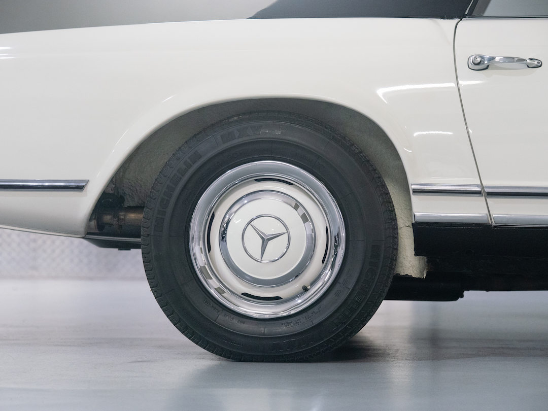MERCEDES BENZ SL230 PAGODA — miniatura 12