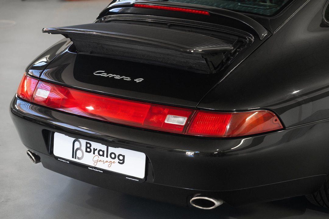 PORSCHE 911 993 CARRERA 4 — miniatura 12