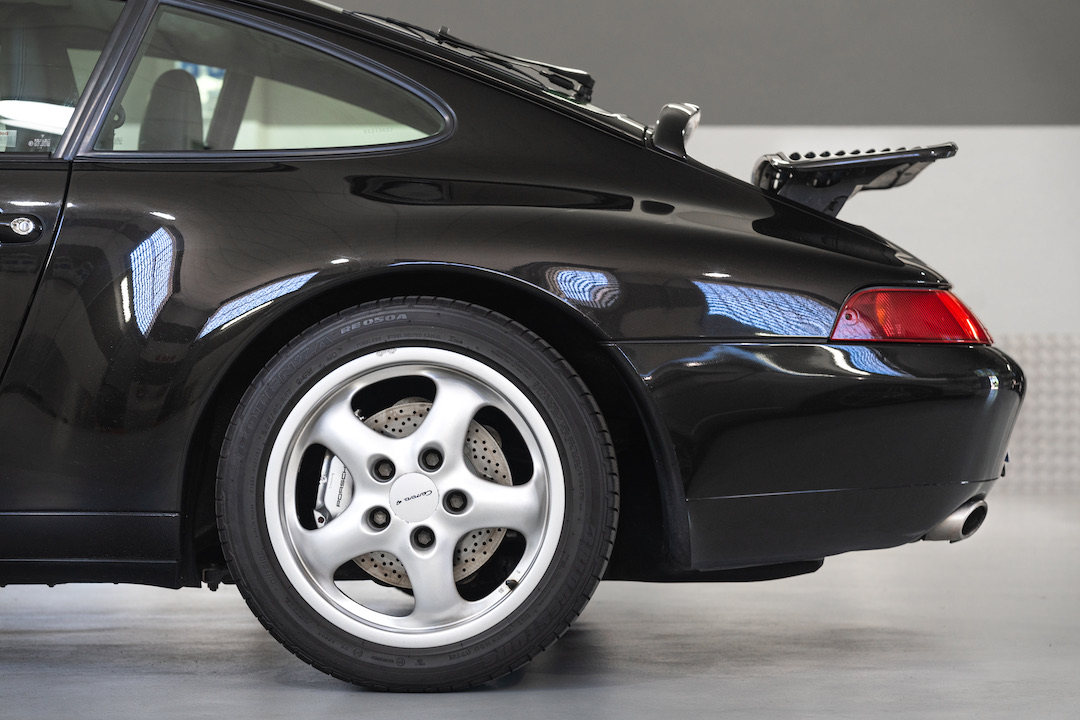 PORSCHE 911 993 CARRERA 4 — miniatura 13