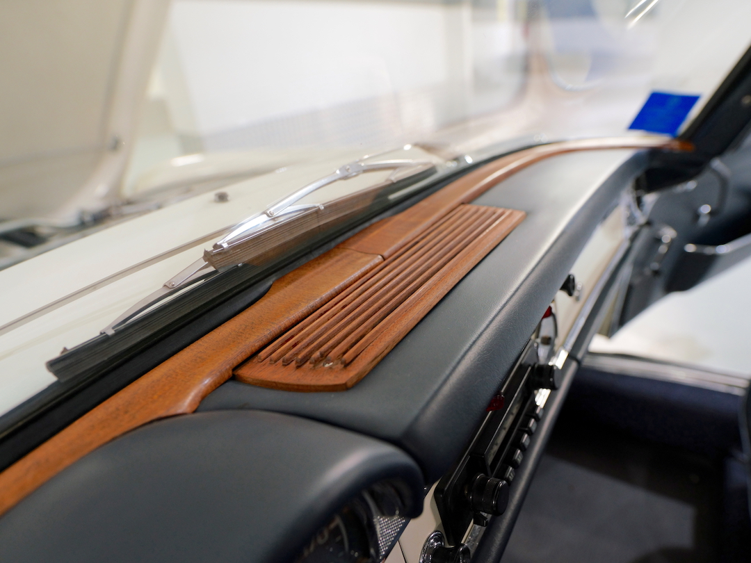 MERCEDES BENZ SL230 PAGODA — miniatura 29