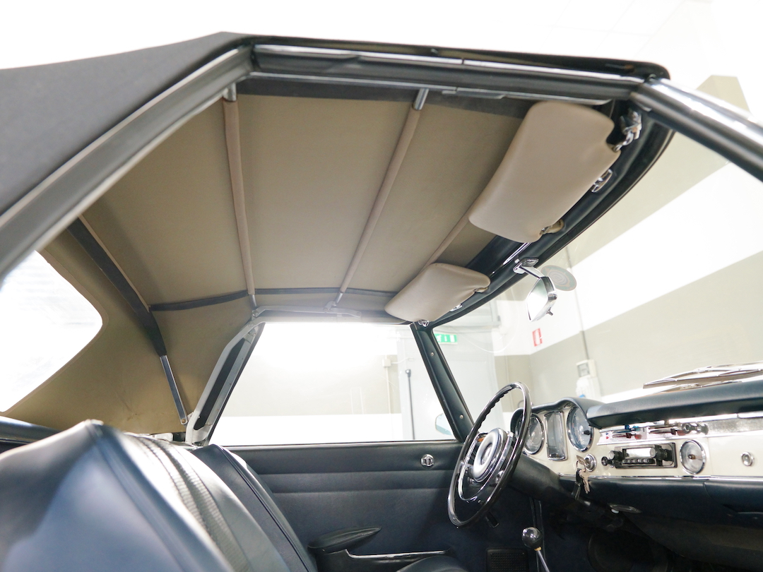 MERCEDES BENZ SL230 PAGODA — miniatura 25