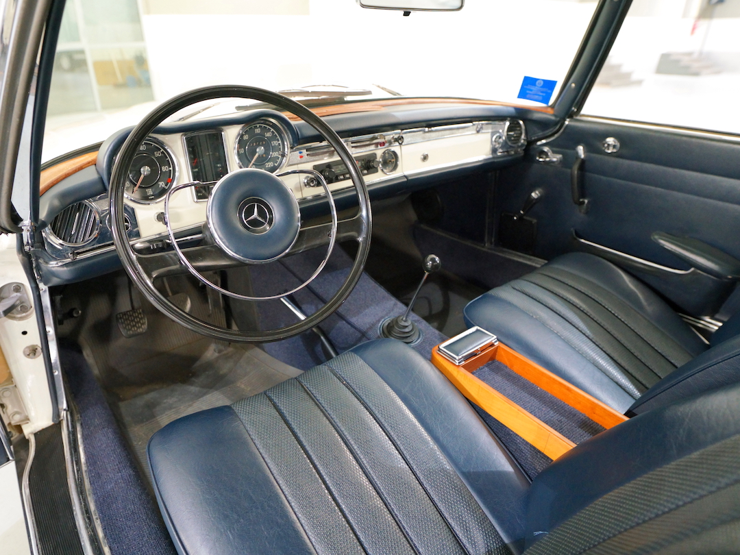 MERCEDES BENZ SL230 PAGODA — miniatura 14